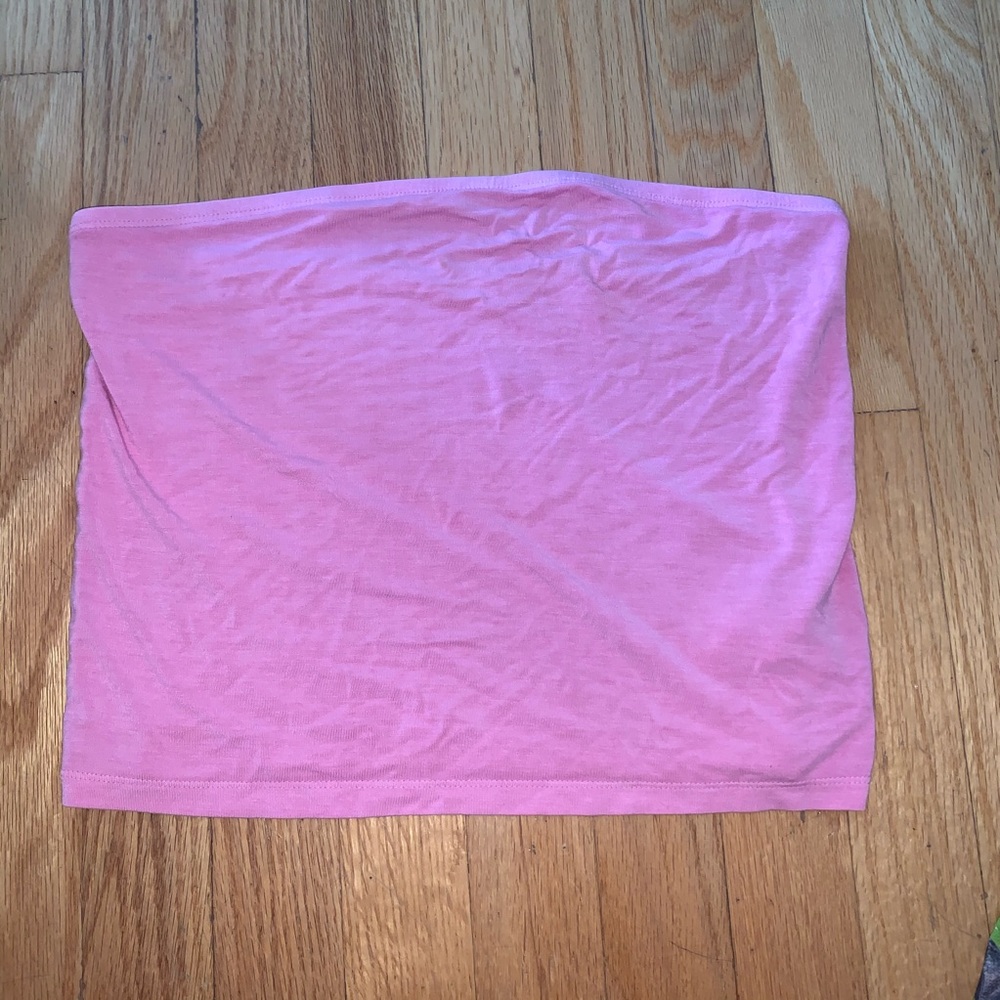 pink tube top